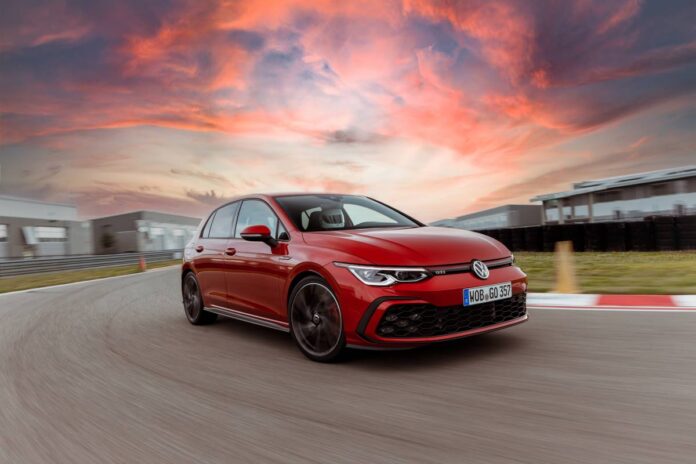 VW-GTI-MK8-Bacarella-FullSize-38