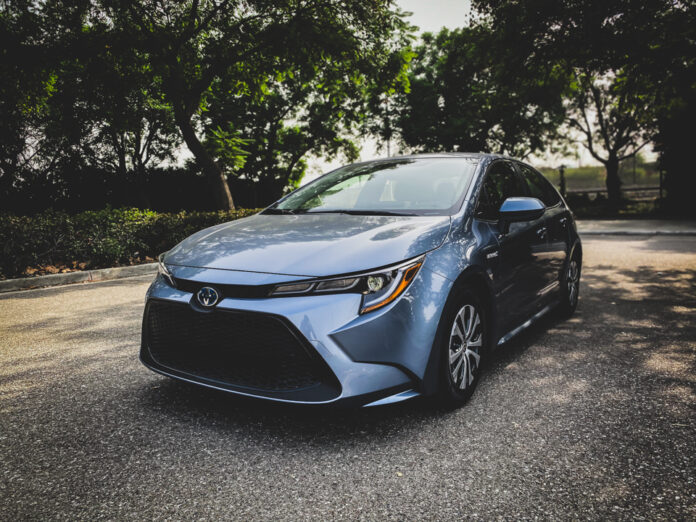 2021 Toyota Corolla Hybrid-12