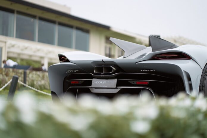 Koenigsegg-1982