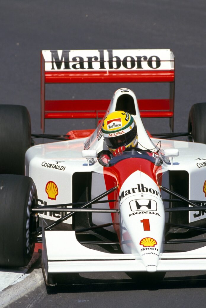 Acura_Senna_1992CanadianGP_01