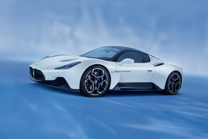 BridgestonePotenza_MaseratiMC20