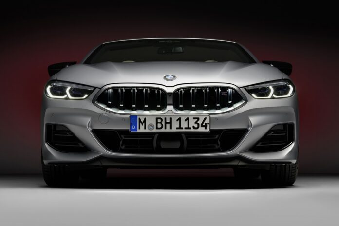 P90449095_highRes_bmw-m850i-xdrive-con
