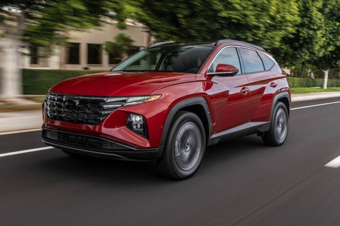 2022_hyundai_tucson_4dr-suv_limited_fq_oem_2_815x543