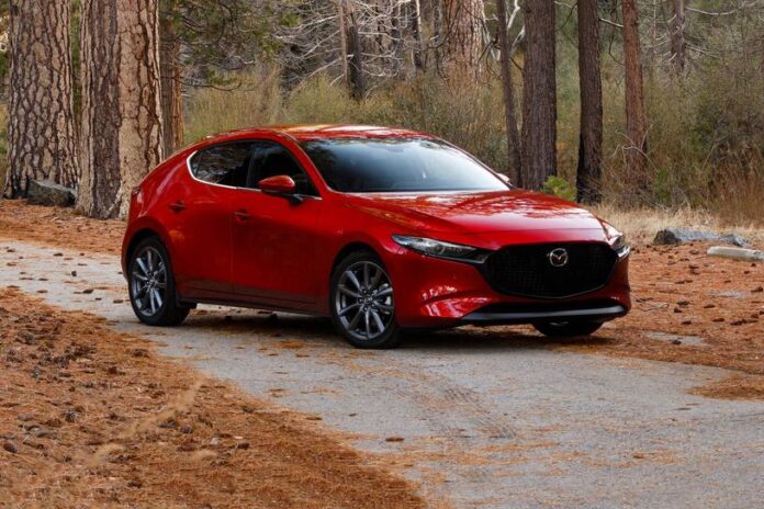 2022_mazda_3_4dr-hatchback cover