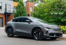 El nuevo Mitsubishi Eclipse Sportback EV ha sido nombrado SUV ecológico del año 2027 por Green Car Journal
